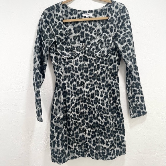 Miaou Dree Dress Leopard Long Sleeve - Picture 2 of 6